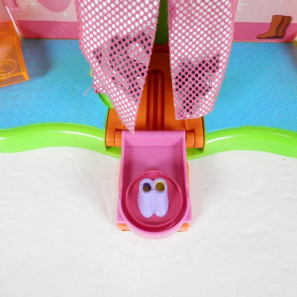2004 Polly Pocket Quik Clik Boutique Playset Partial 2000s Magnetic Outfit - Picture 4 of 12